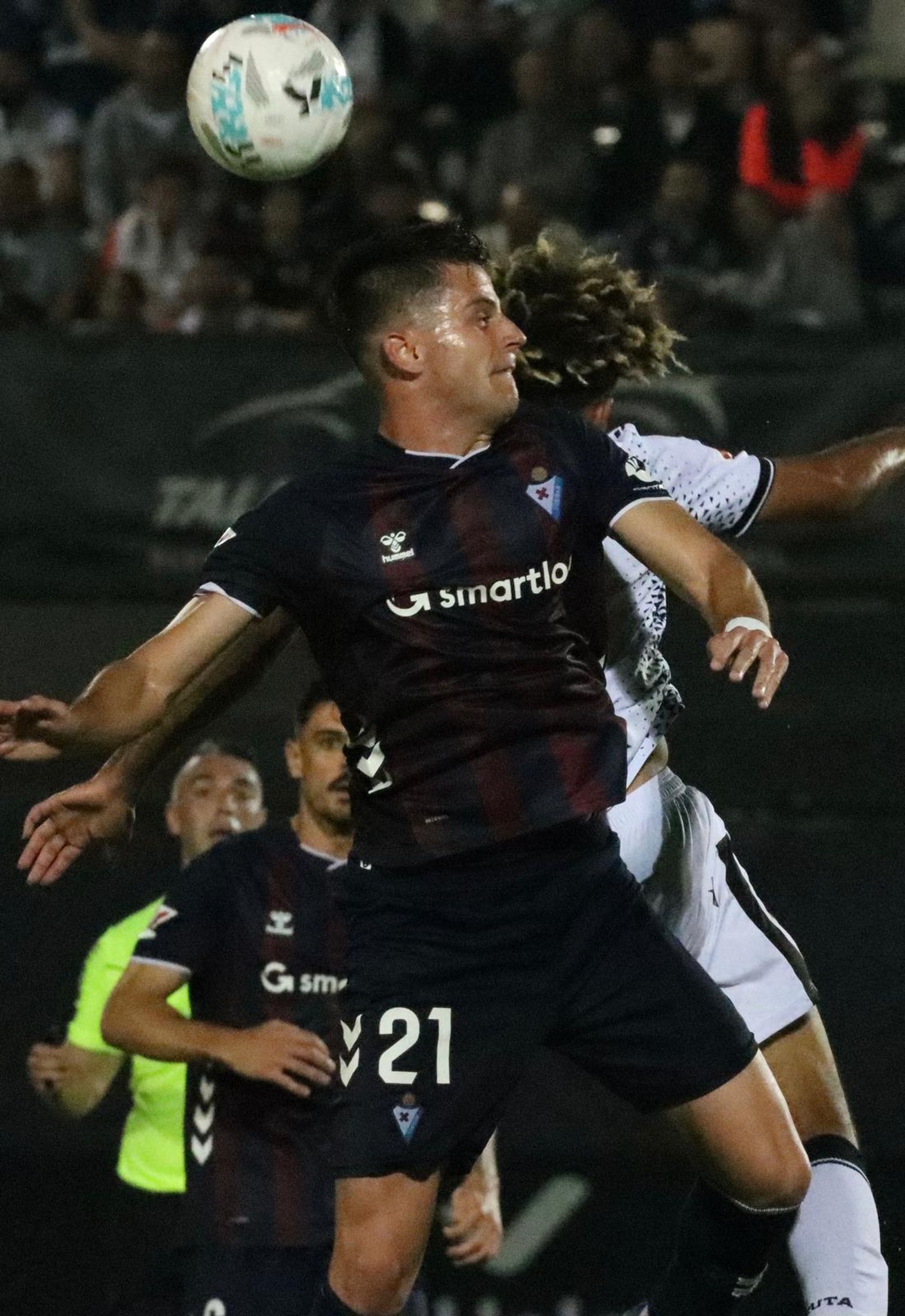 La AD Ceuta prolonga su buena racha en el Murube