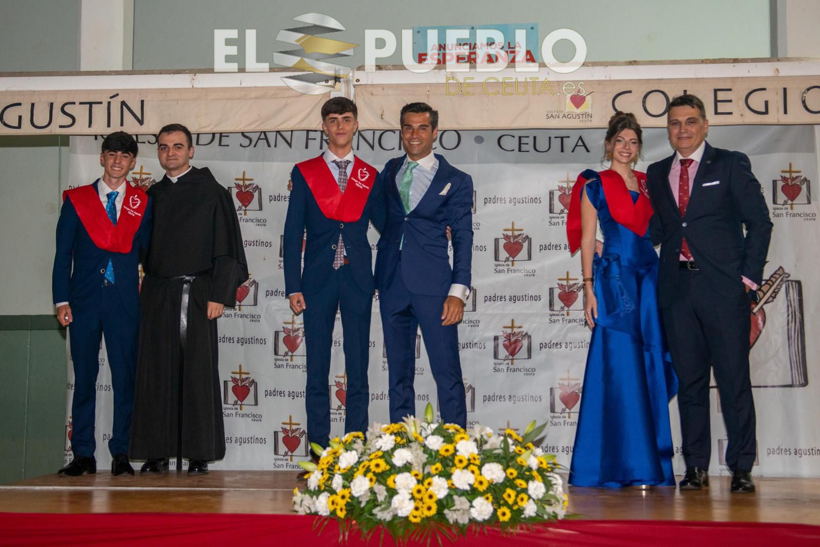 El curso de Segundo de Bachillerato de los Agustinos se gradúa
