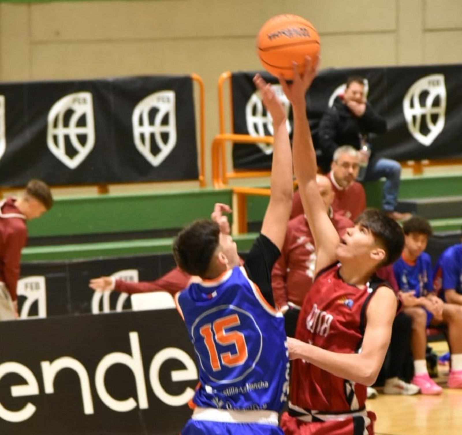 César Pino, jugador ceutí de baloncesto