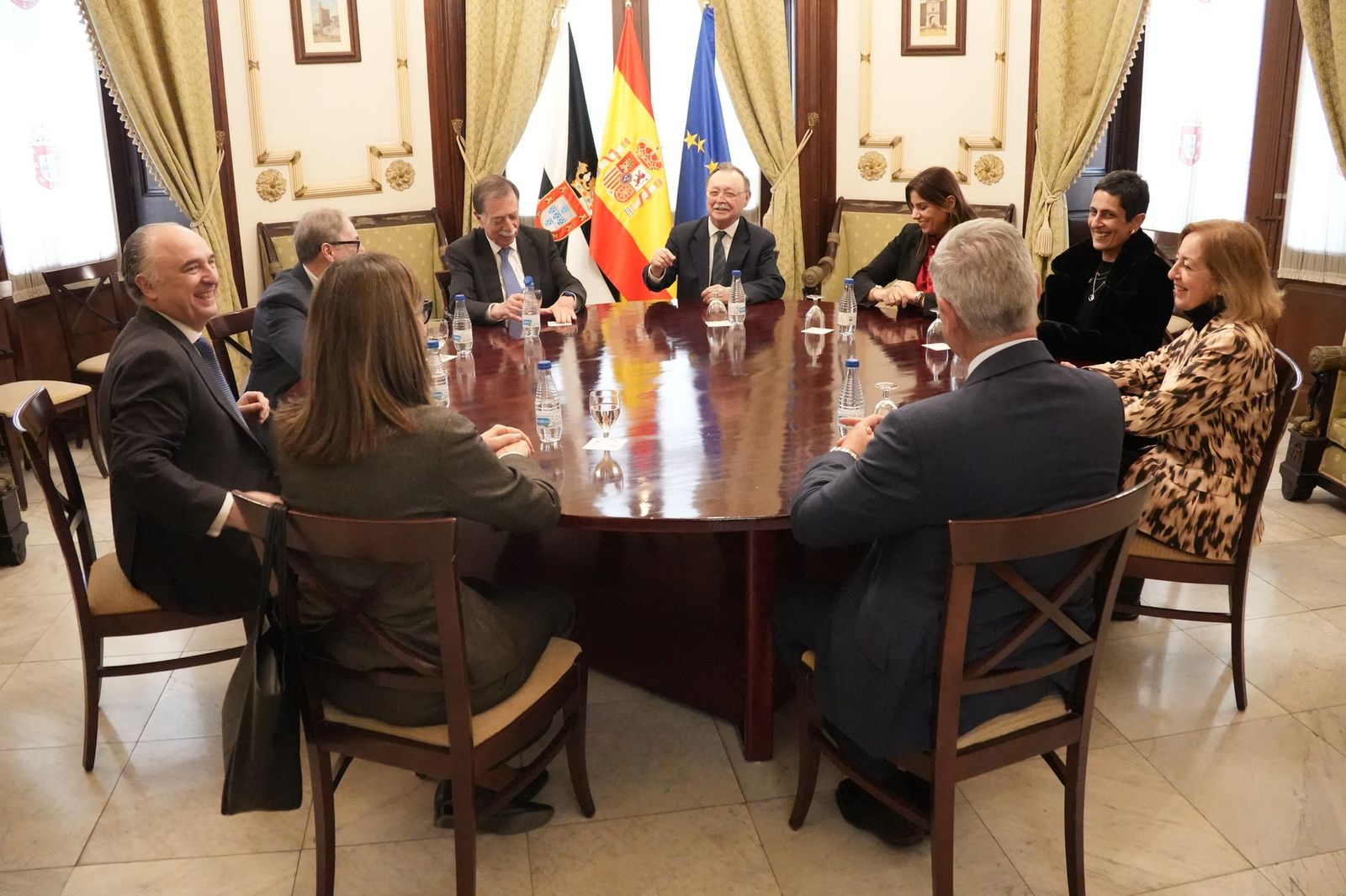 Reunión con motivo de la presentación del balance anual de la acción social que la Fundación “la Caixa”.