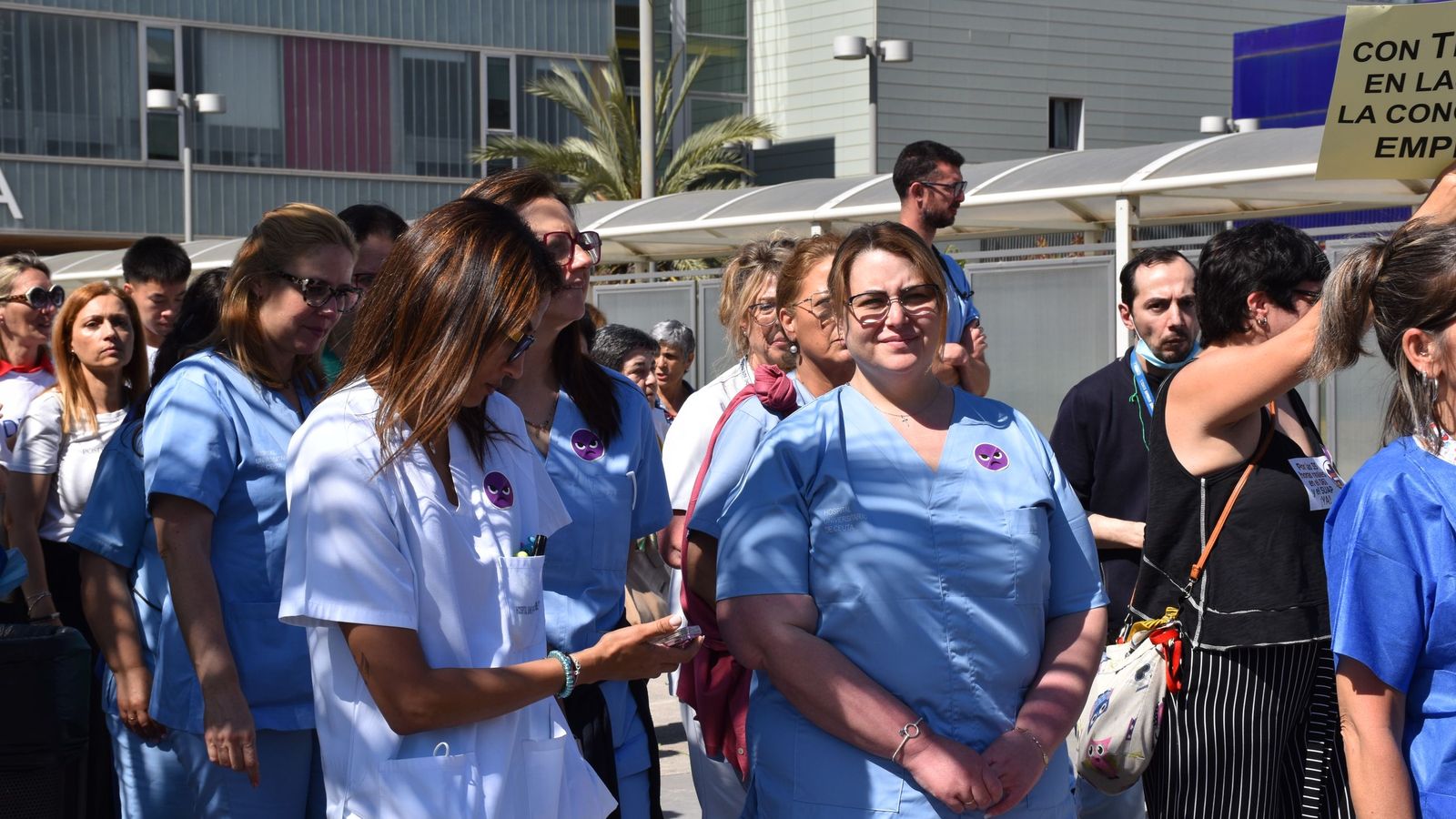 Manifestación convocada por la Junta de Personal del INGESA en el HUCE contra el modelo de jornada de 35 horas