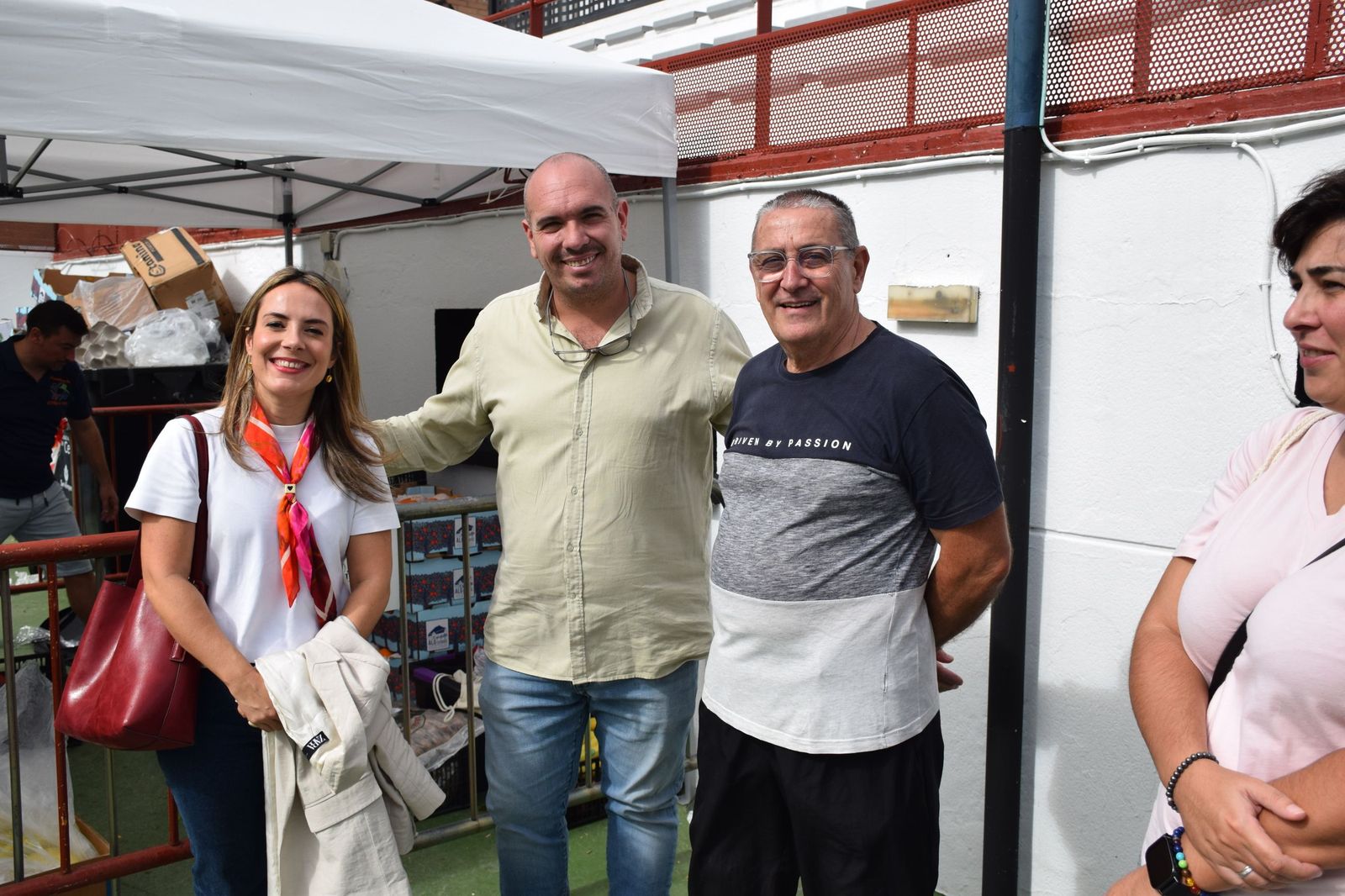 Ceuta celebra un Día de la Mochila multitudinario bajo un ambiente festivo y familiar Ceuta celebra un Día de la Mochila multitudinario bajo un ambiente festivo y familiar