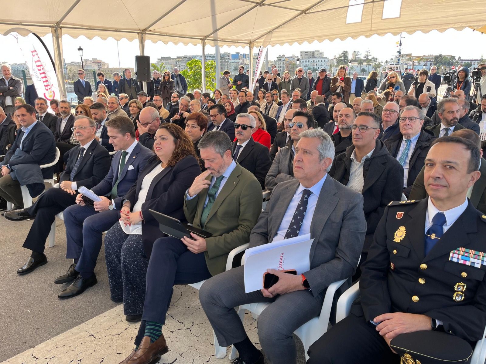 Primera piedra de la incubadora de alta tecnología Odissea