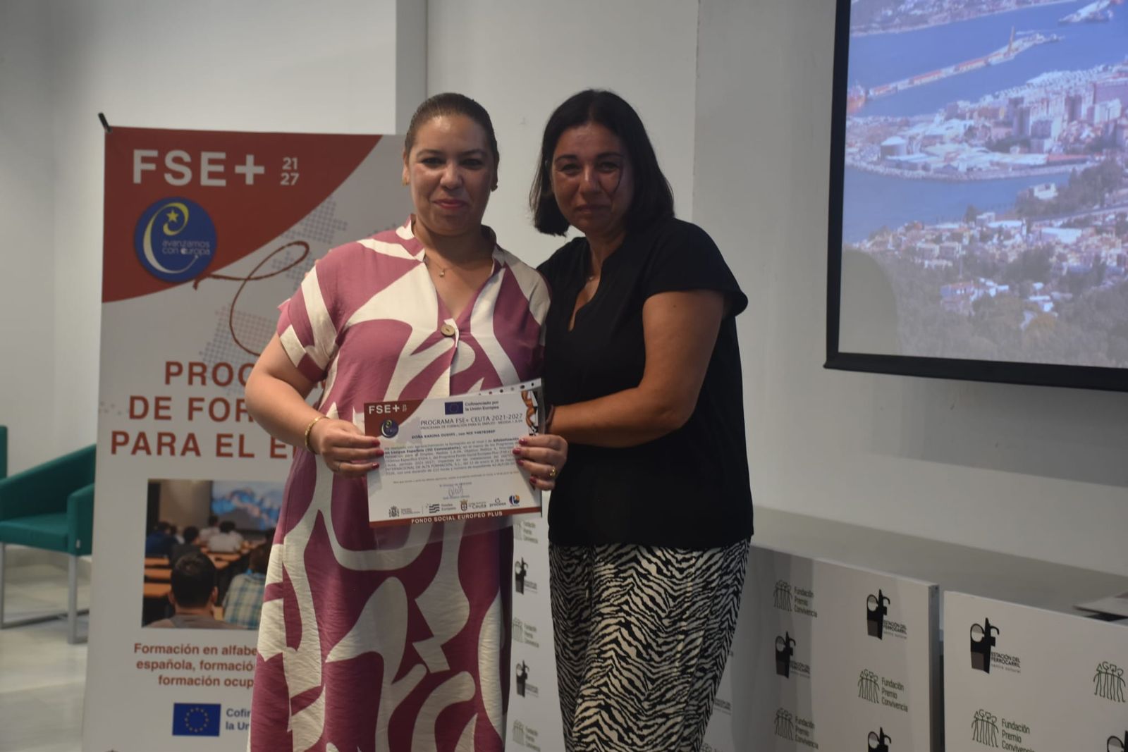 Más de medio año de esfuerzo tiene premio: los alumnos de los programas europeos reciben sus diplomas
