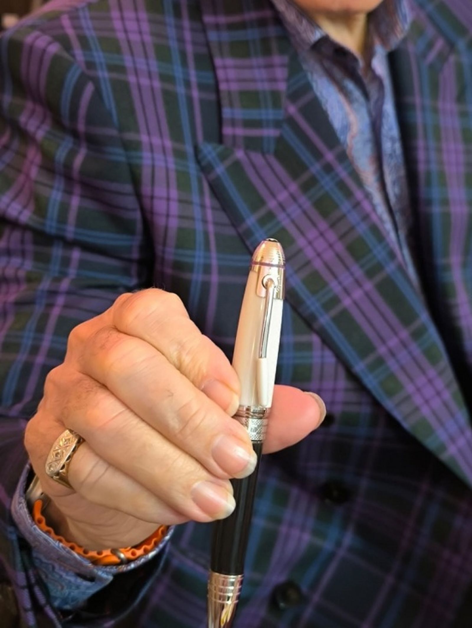 La pluma de Jimi Hendrix. / FOTO NICOL'S