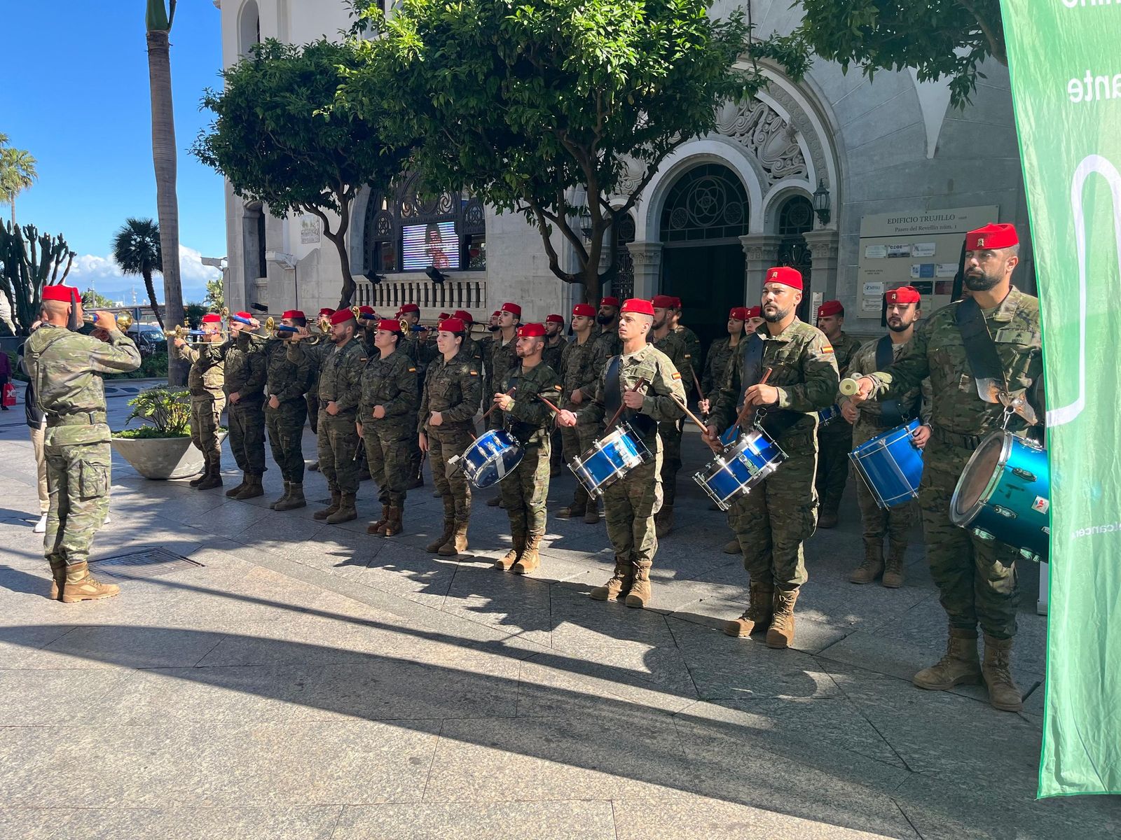 La AECC toma las calles de Ceuta para unir a la ciudad frente al cáncer