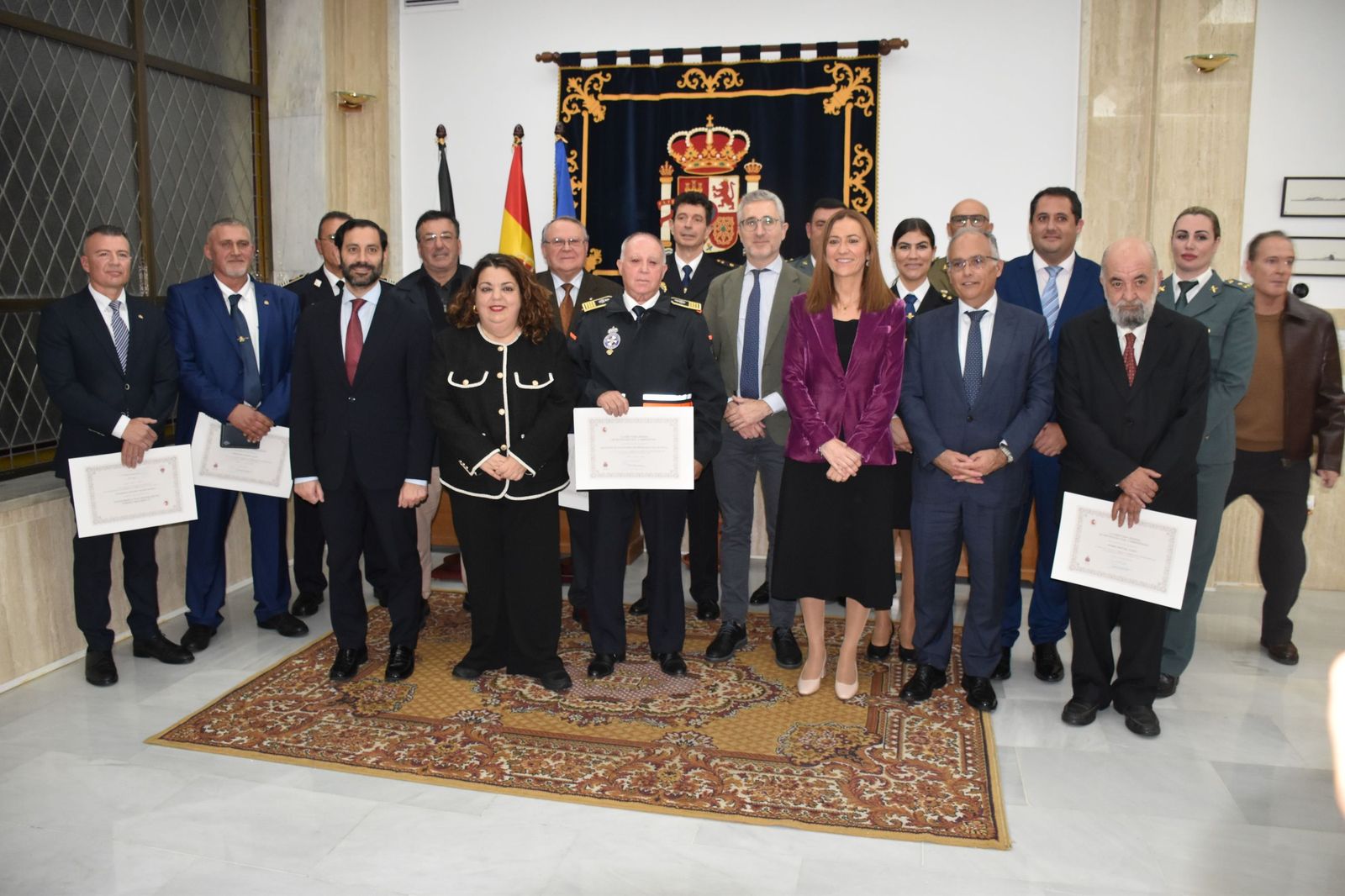Protección Civil rreconoce el éxito de la OPE con la entrega de sus Medallas