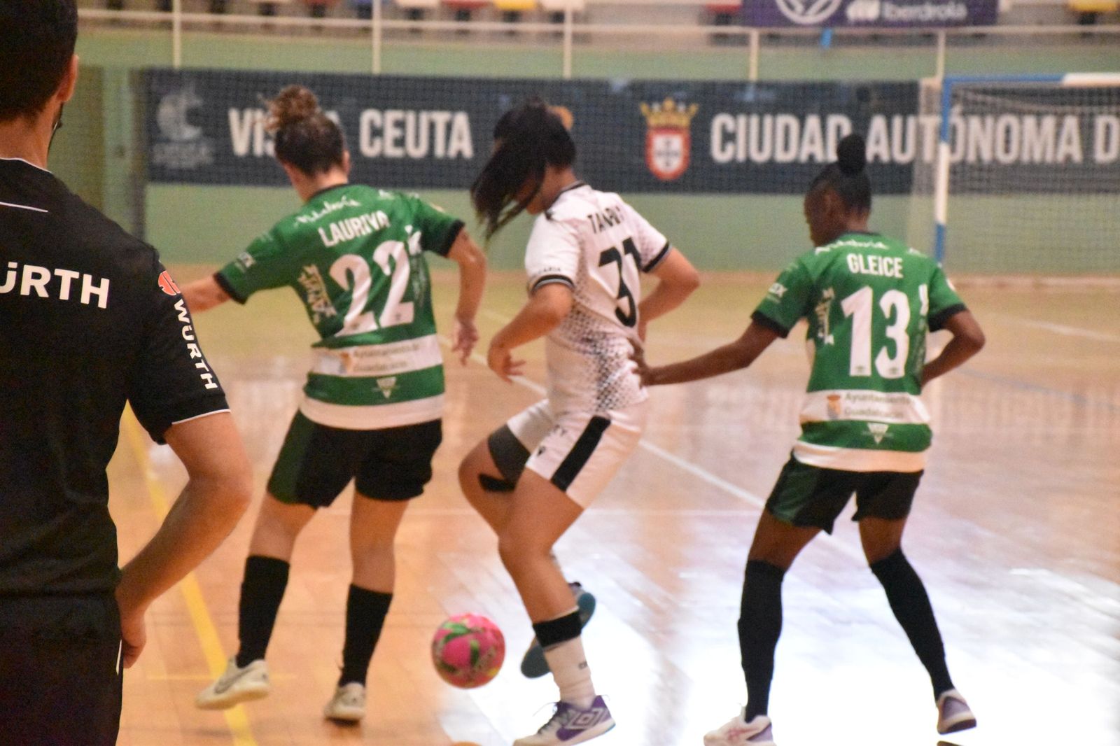 (4-4) AD Ceuta y Guadalcacin empatan en un vibrante partido