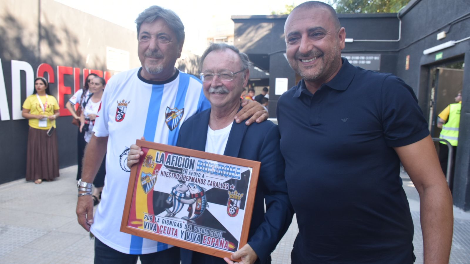 Sergio García con el presidente Vivas en la previa del partido AD Ceuta FC - UD Las Palmas