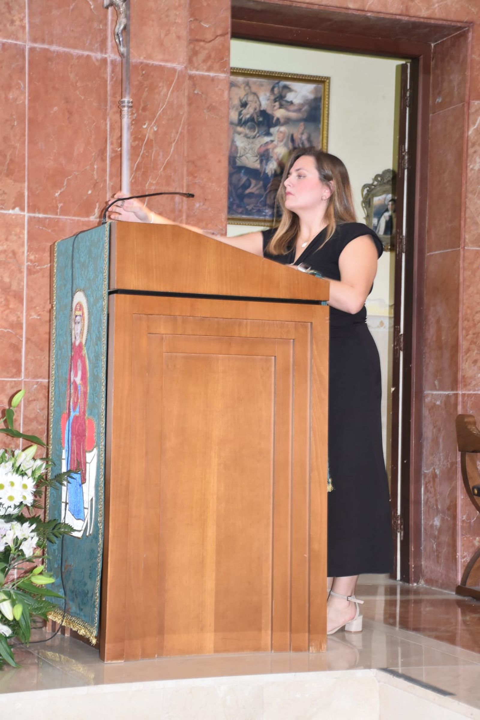 FOTOGALERÍA | Teresa recibe el Sacramento del Bautismo