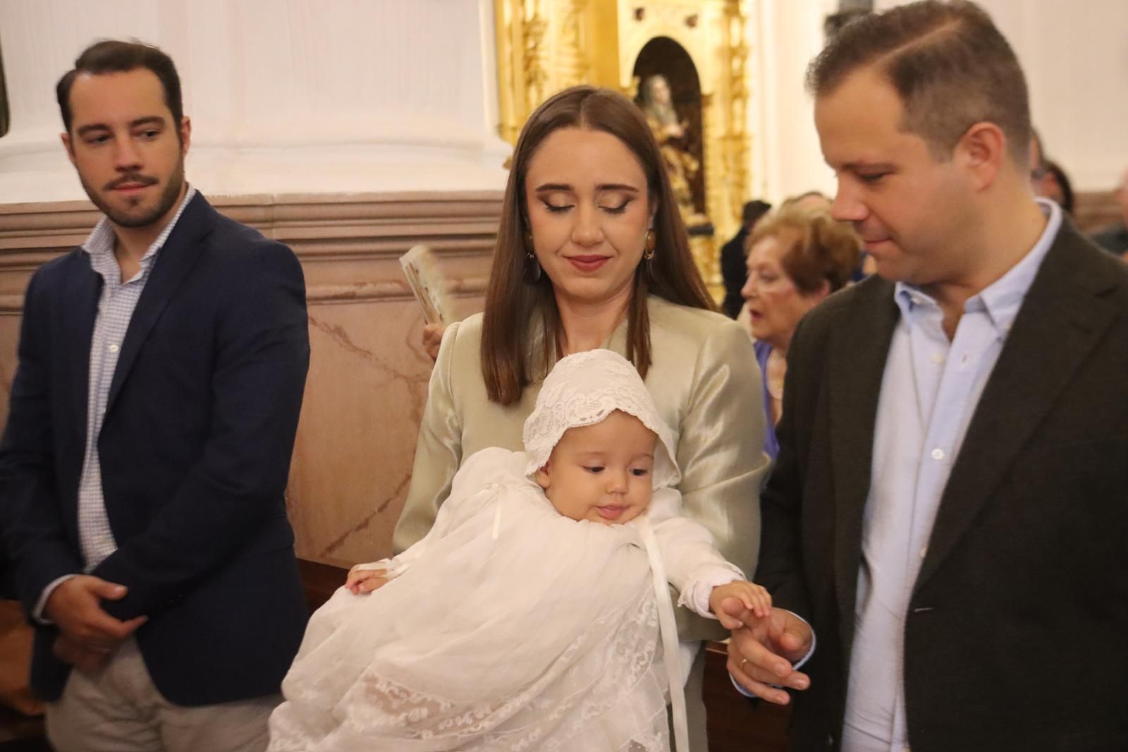 Airam, Carla y Triana reciben el bautismo en la iglesia de Los Remedios
