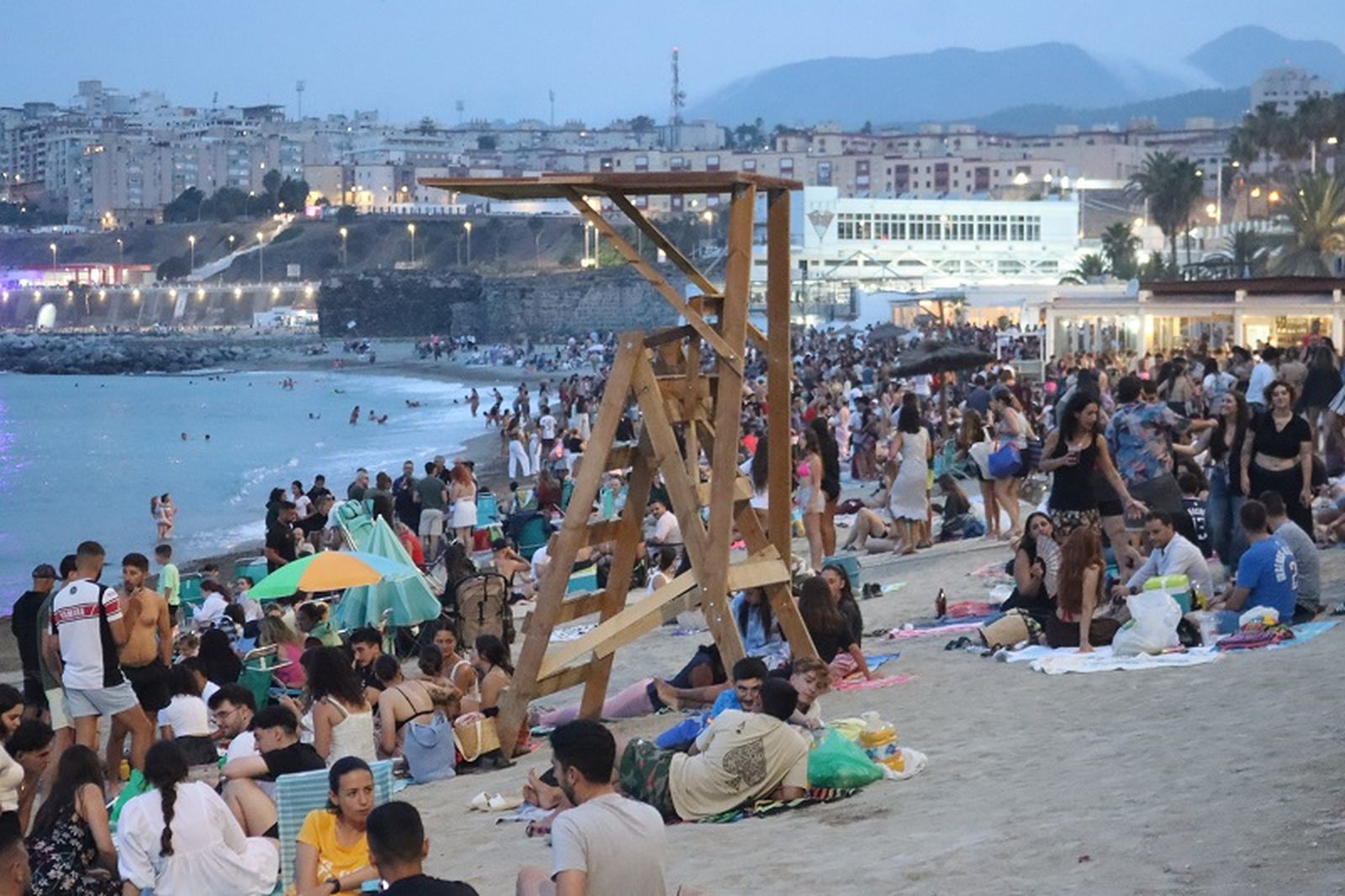 Una Noche de San Juan para recordar. / FOTO REDUAN Una Noche de San Juan para recordar. / FOTO REDUAN