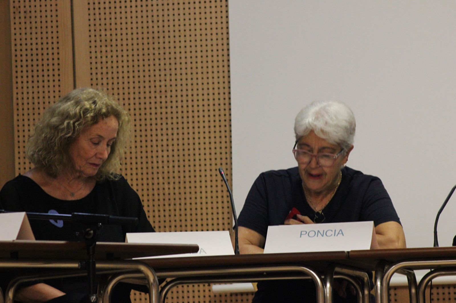 El Club de Lectura ‘Adolfo Suárez’ resucita a Lorca “frente a los intolerantes”. / FOTO S.C.