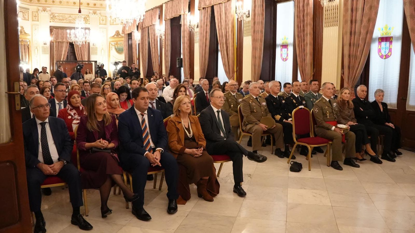 El acto se celebró en el Salón del Trono del Palacio Autonómico