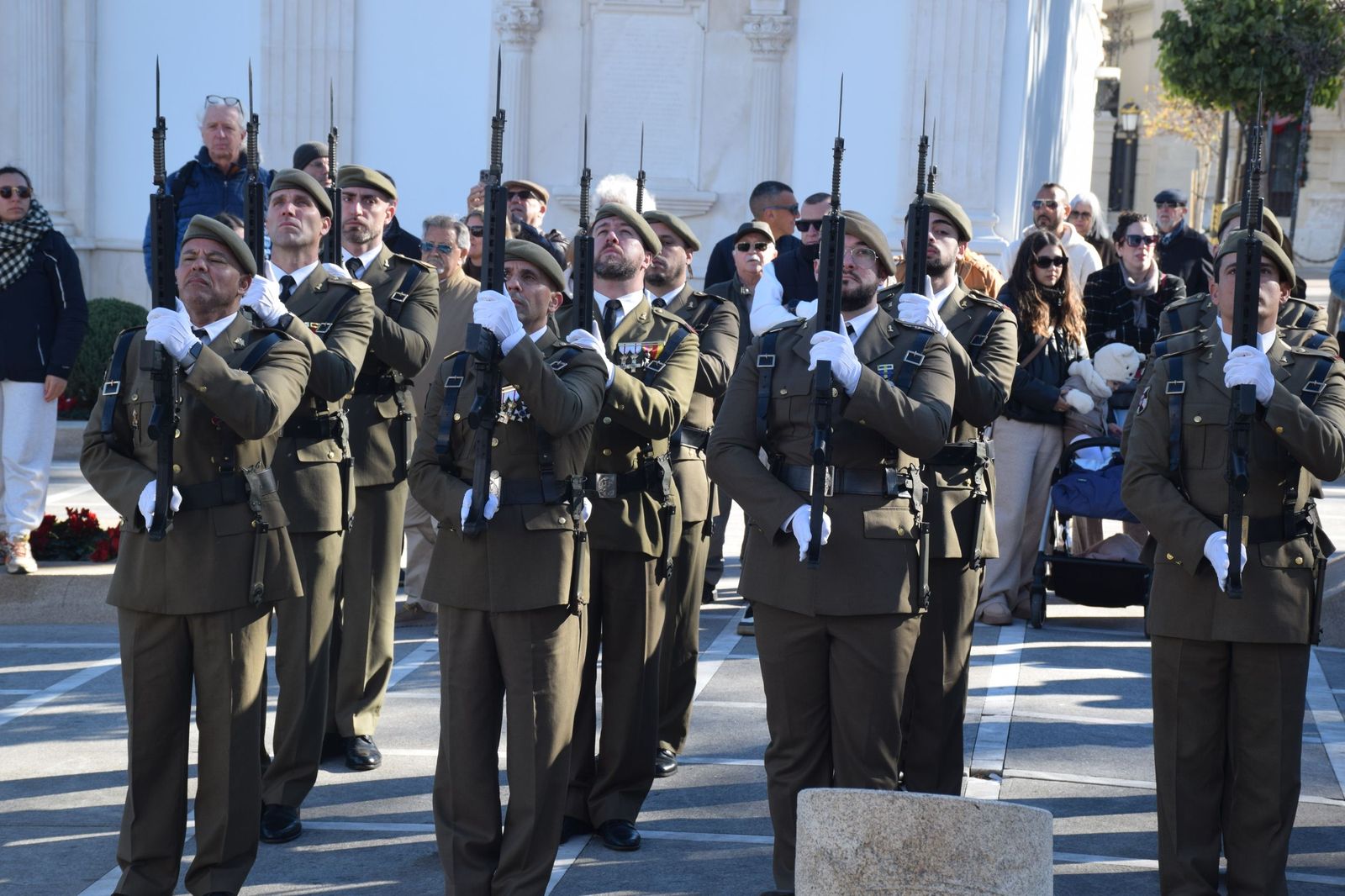 Ceuta celebra su primera Pascua Militar con Luis Fernández Herrero al frente de la COMGECEU