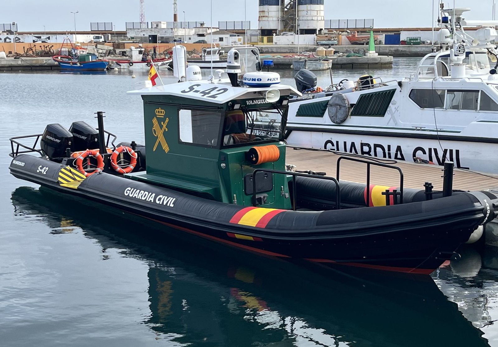 La Guardia Civil refuerza su vigilancia en Ceuta con una nueva embarcación de última generación