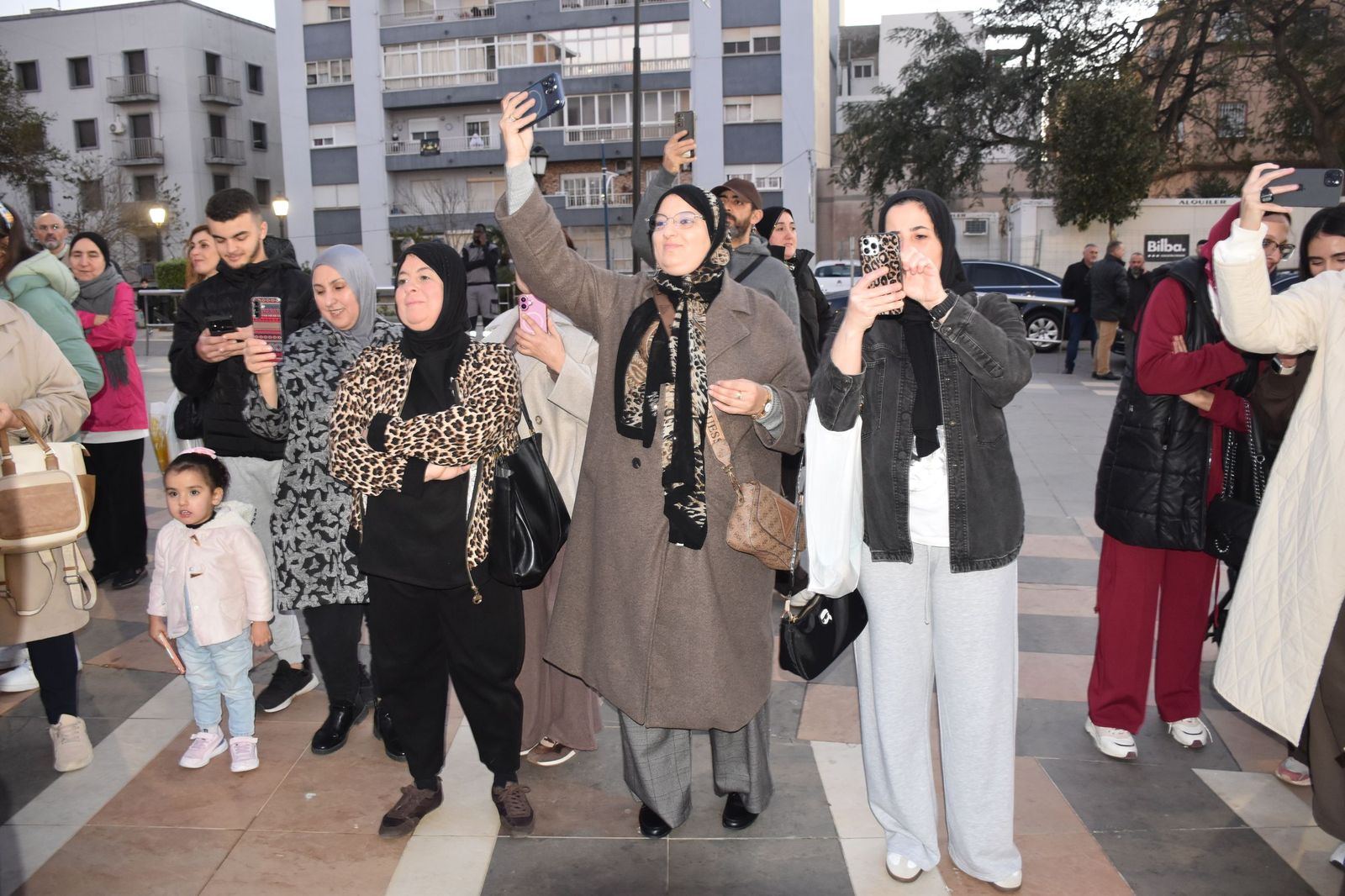 Ceuta ya luce sus luces por Ramadán