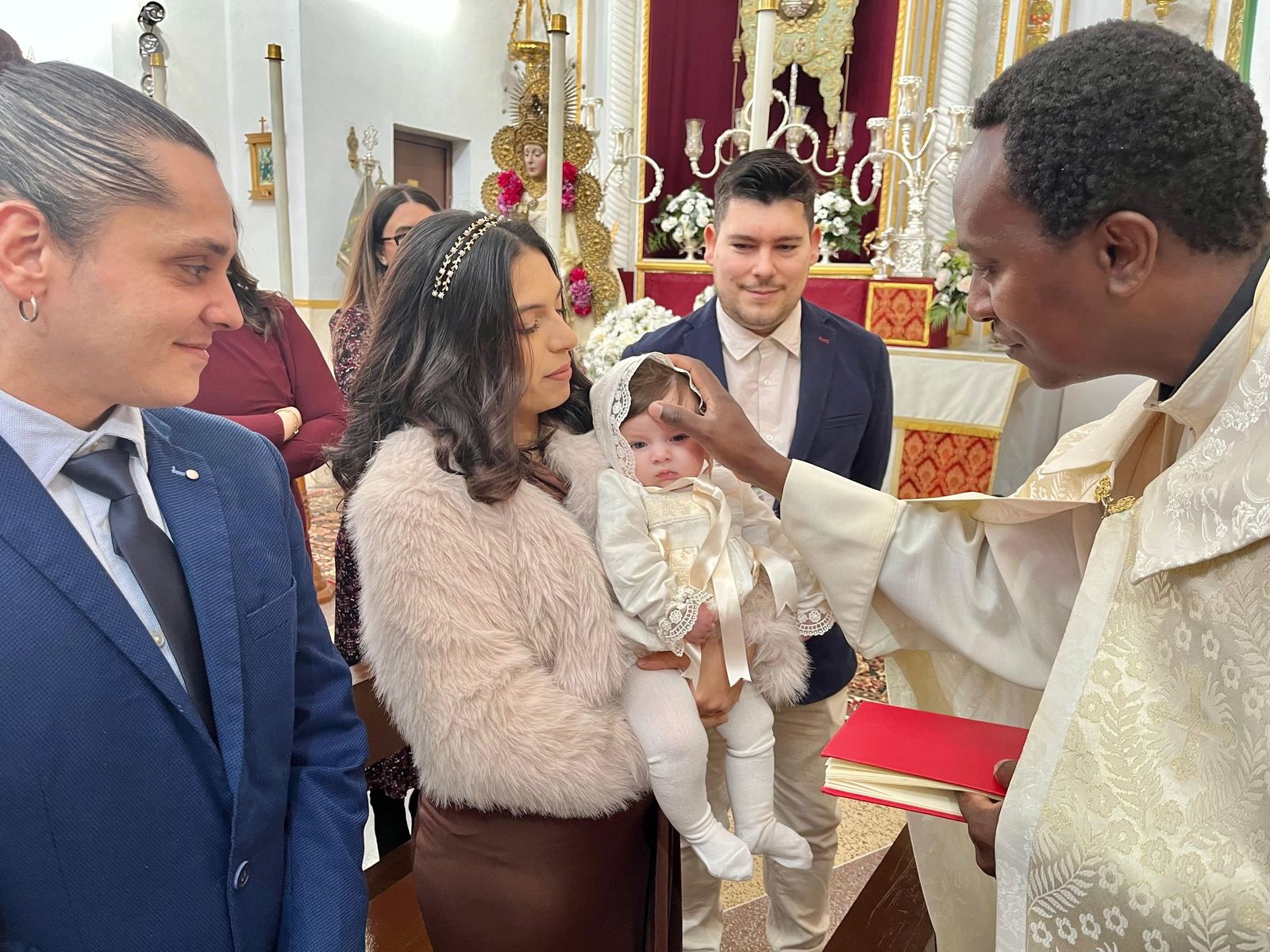 Bautizo de Mérida en la Iglesia de Santa Teresa de Jesús