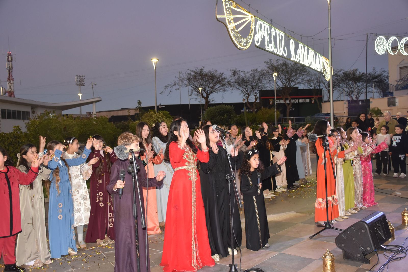 Ceuta ya luce su alumbrado por Ramadán