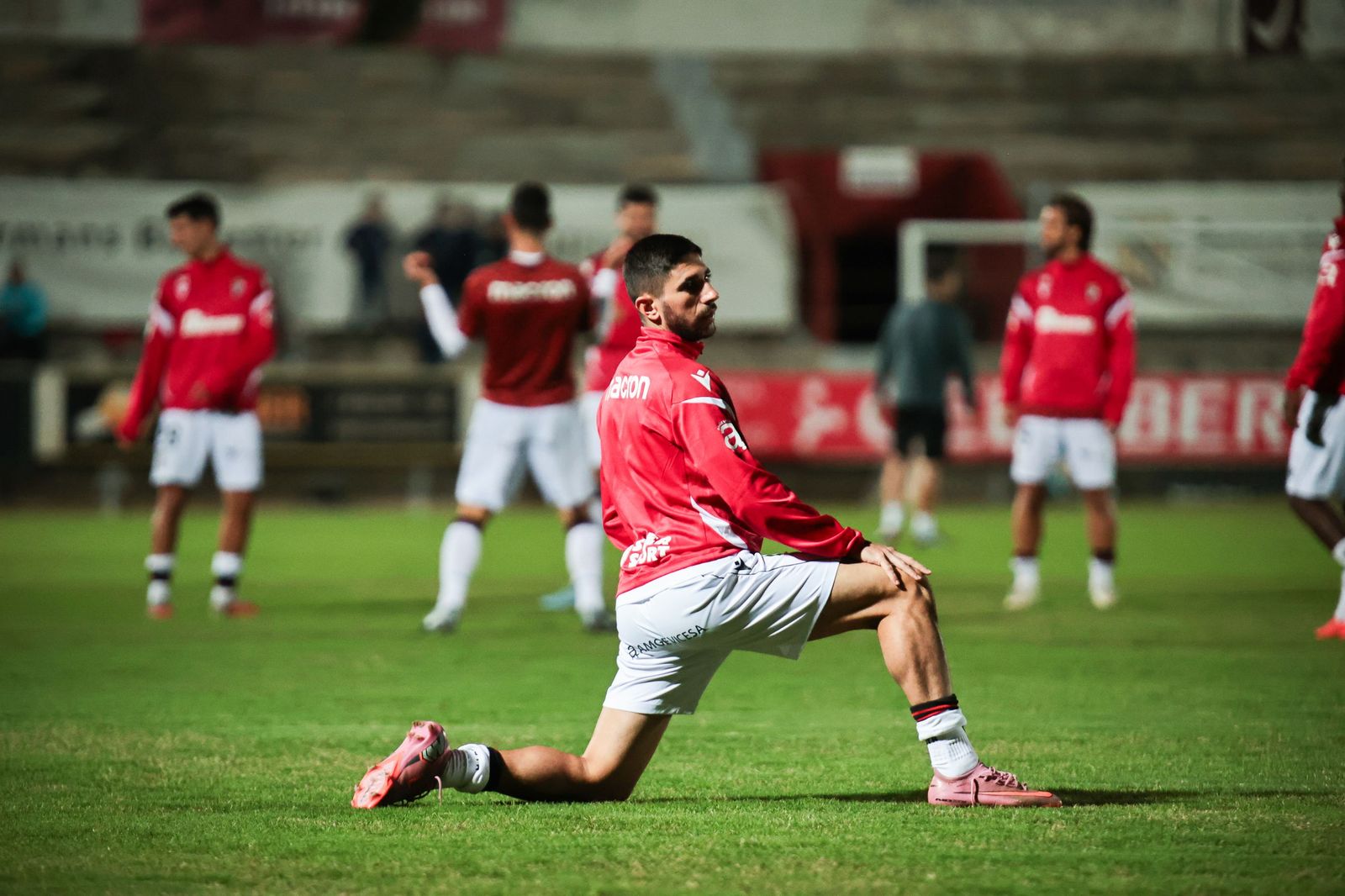 Victoria poco convicente del Ceuta ante el Poblense (1-2) para avanzar en Copa