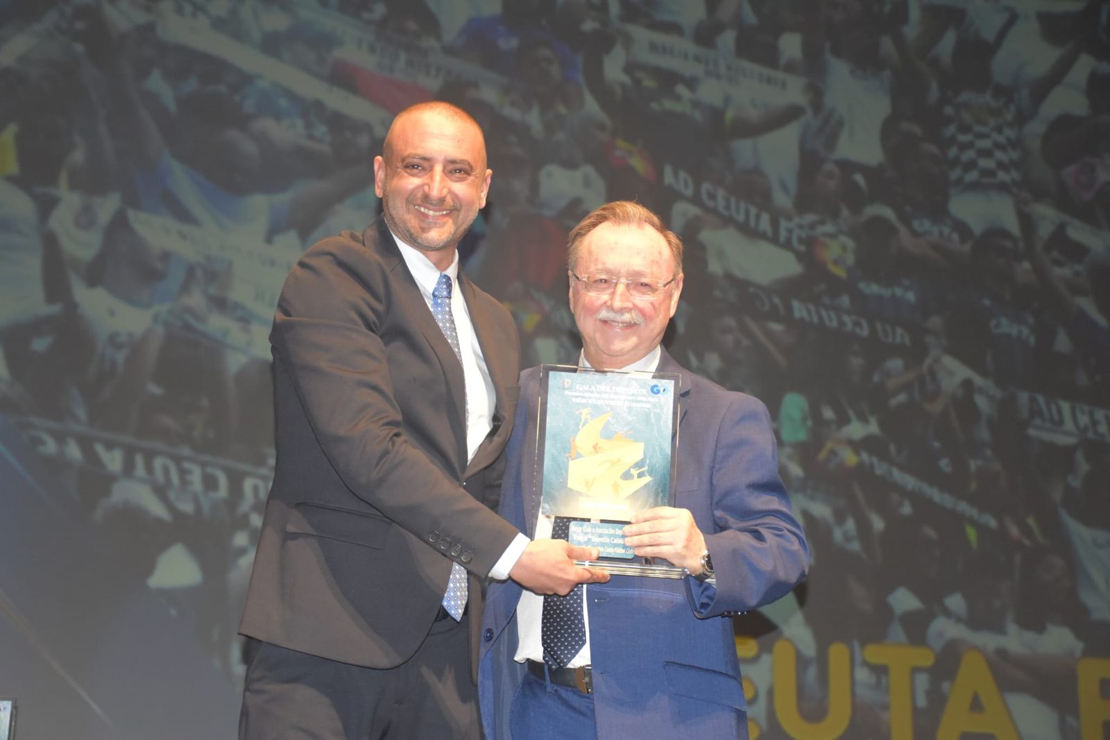 Ceuta ensalza el talento, esfuerzo y futuro de sus “héroes entre dos mares”