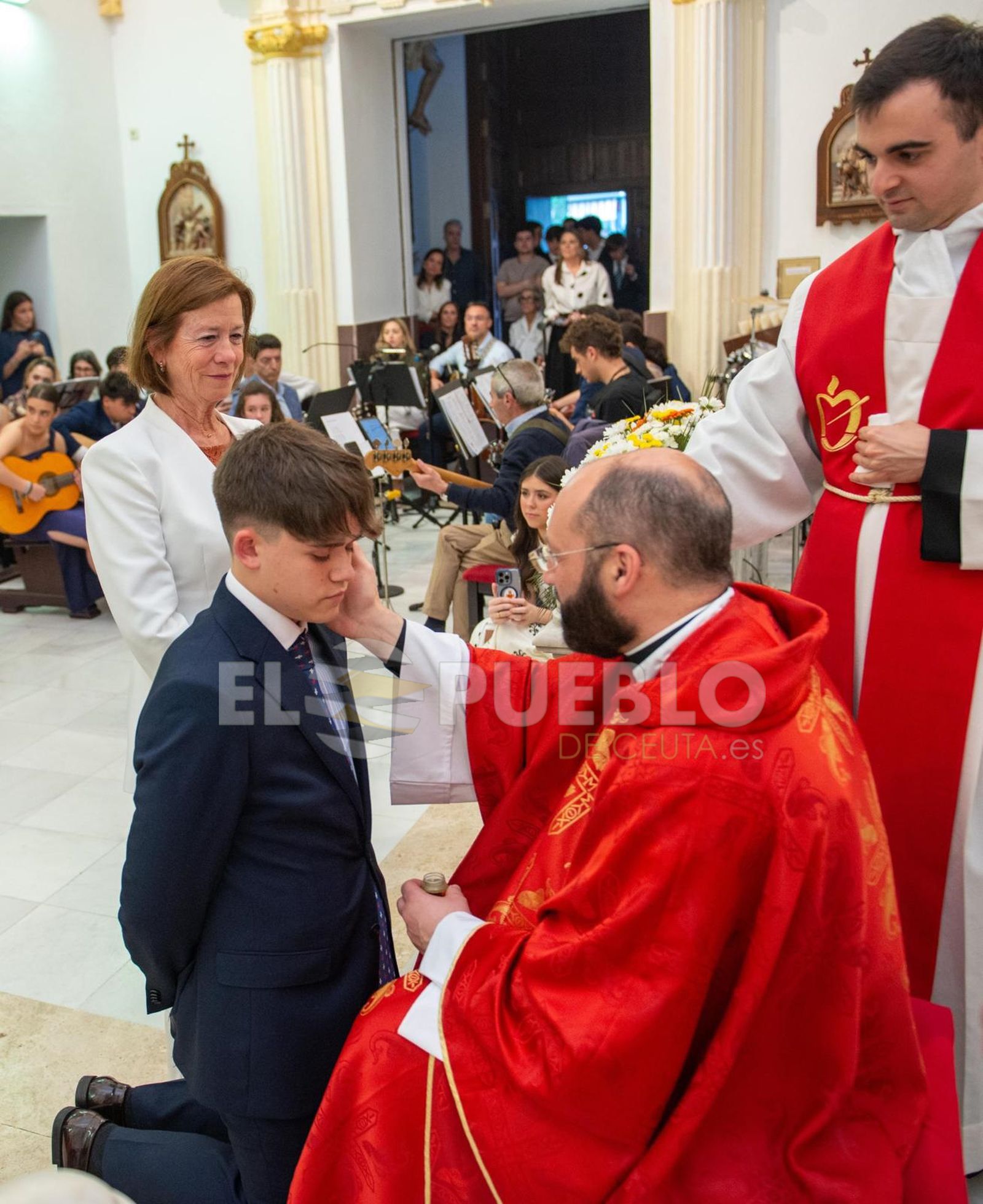 Confirmaciones en la Iglesia de San Francisco