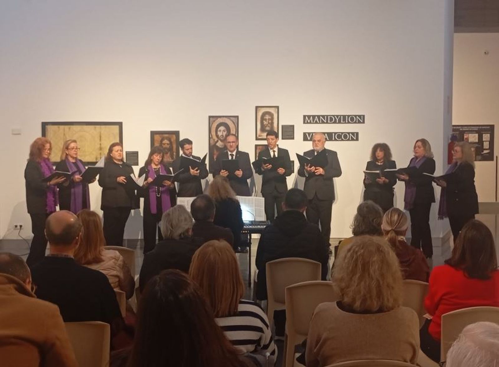 La Coral, en un momento de su actuación