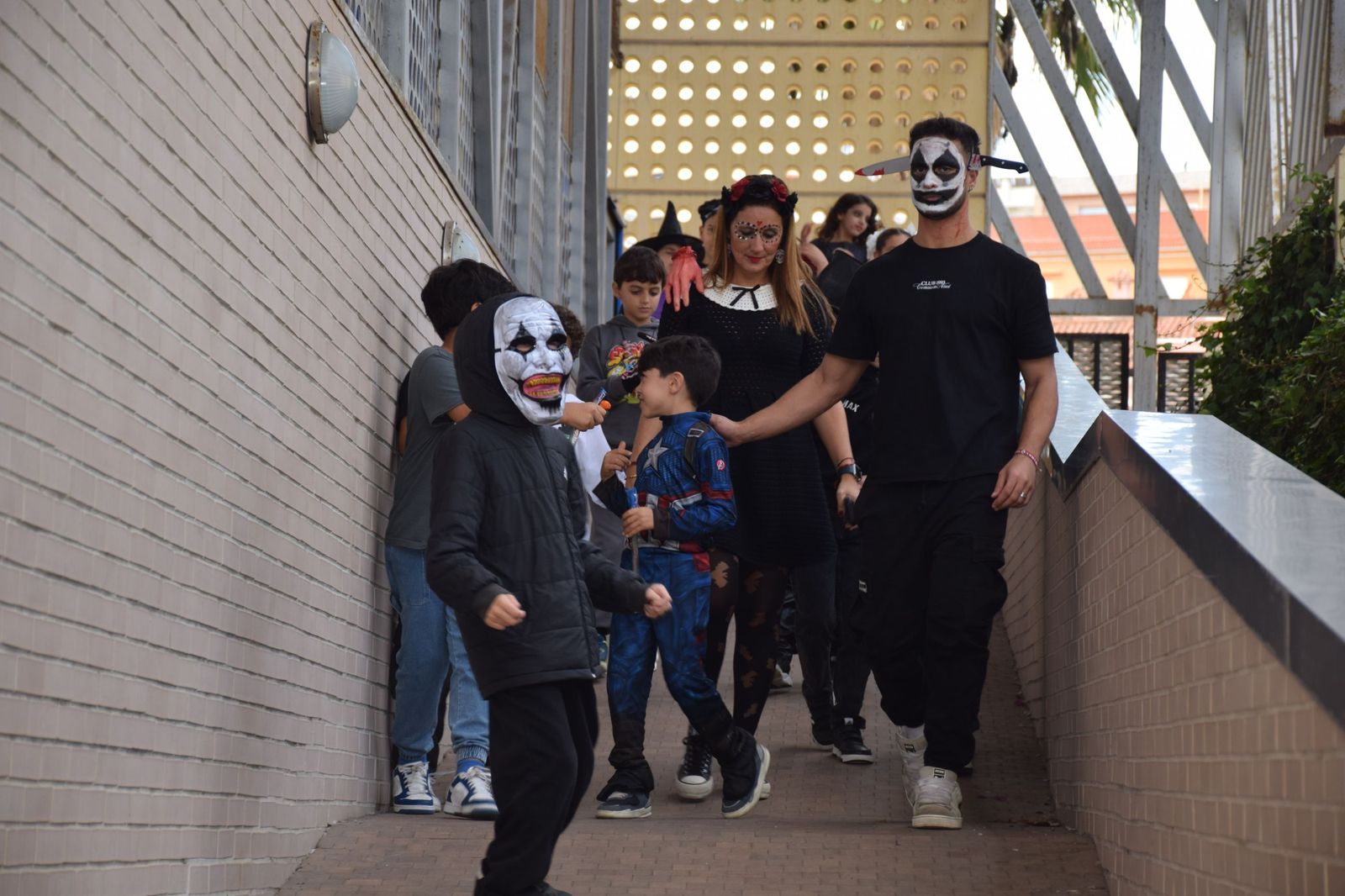 FOTOGALERÍA | Diversión terrorífica en el pasaje del Ciudad de Ceuta por Halloween