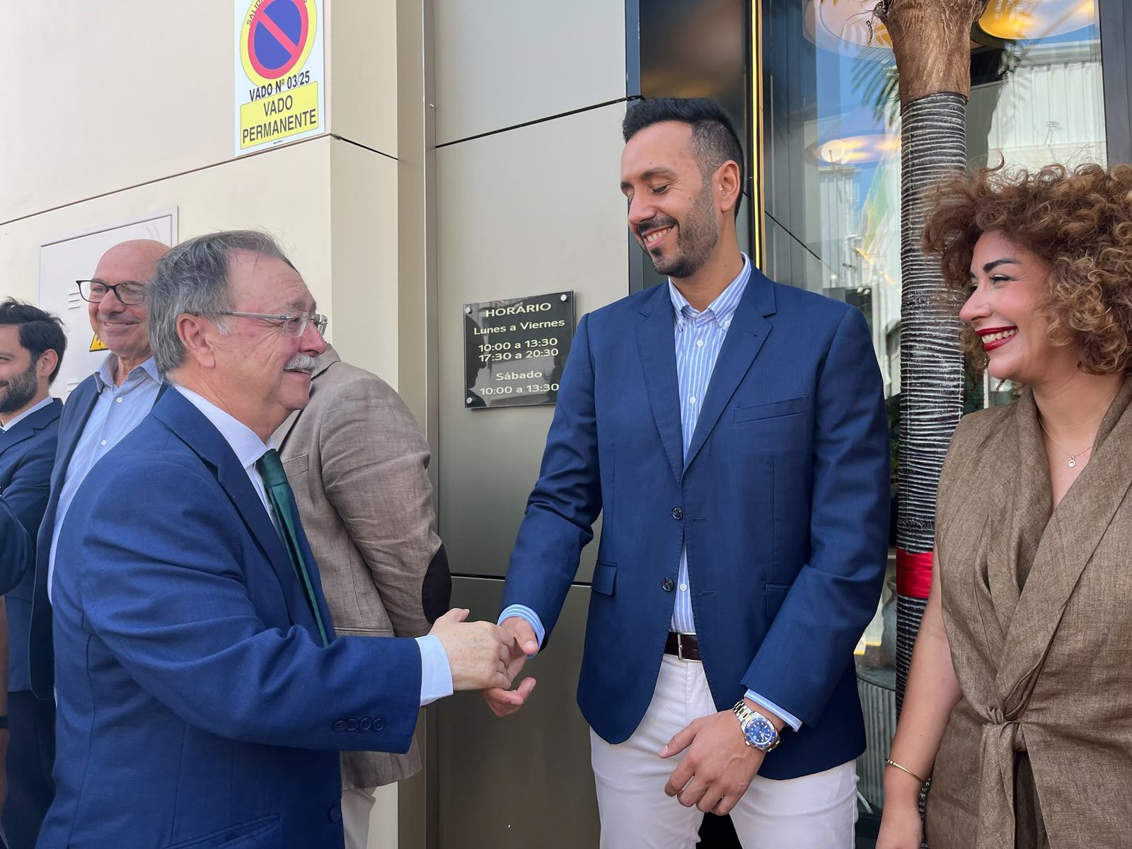 La ciudad da la bienvenida a la ampliación de MuecoCeuta en un acto de gran pompa