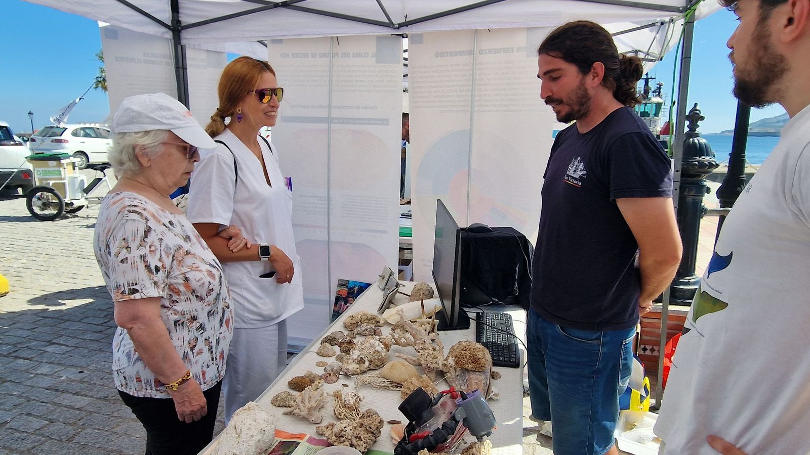 El Muelle España acoge en la jornada de este viernes la Feria del Medio Ambiente