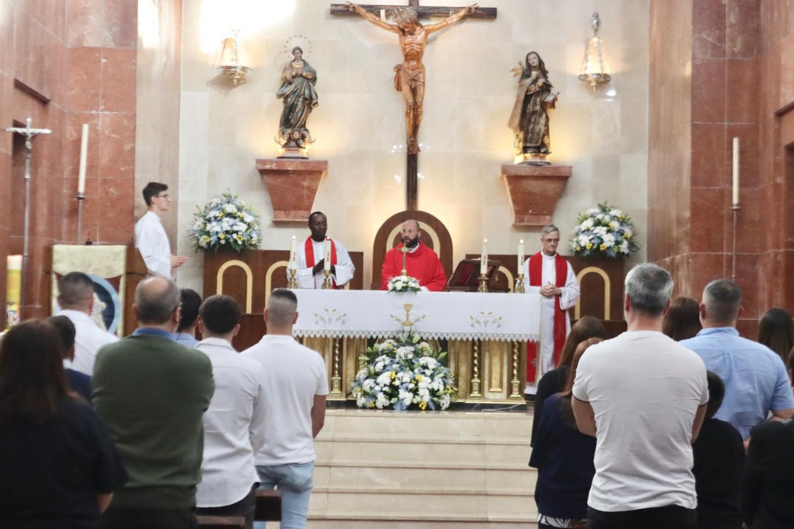 Confirmaciones en la Parroquia de Santa Teresa
