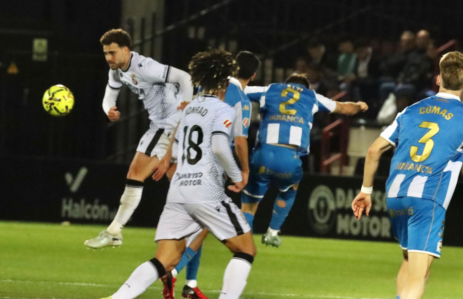 Las imágenes del partido entre la AD Ceuta y el Real Club Deportivo (1-2)