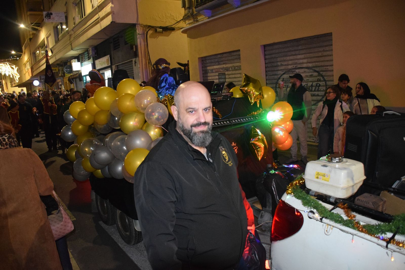 Los ceutíes se emocionan con la llegada de los Reyes Magos