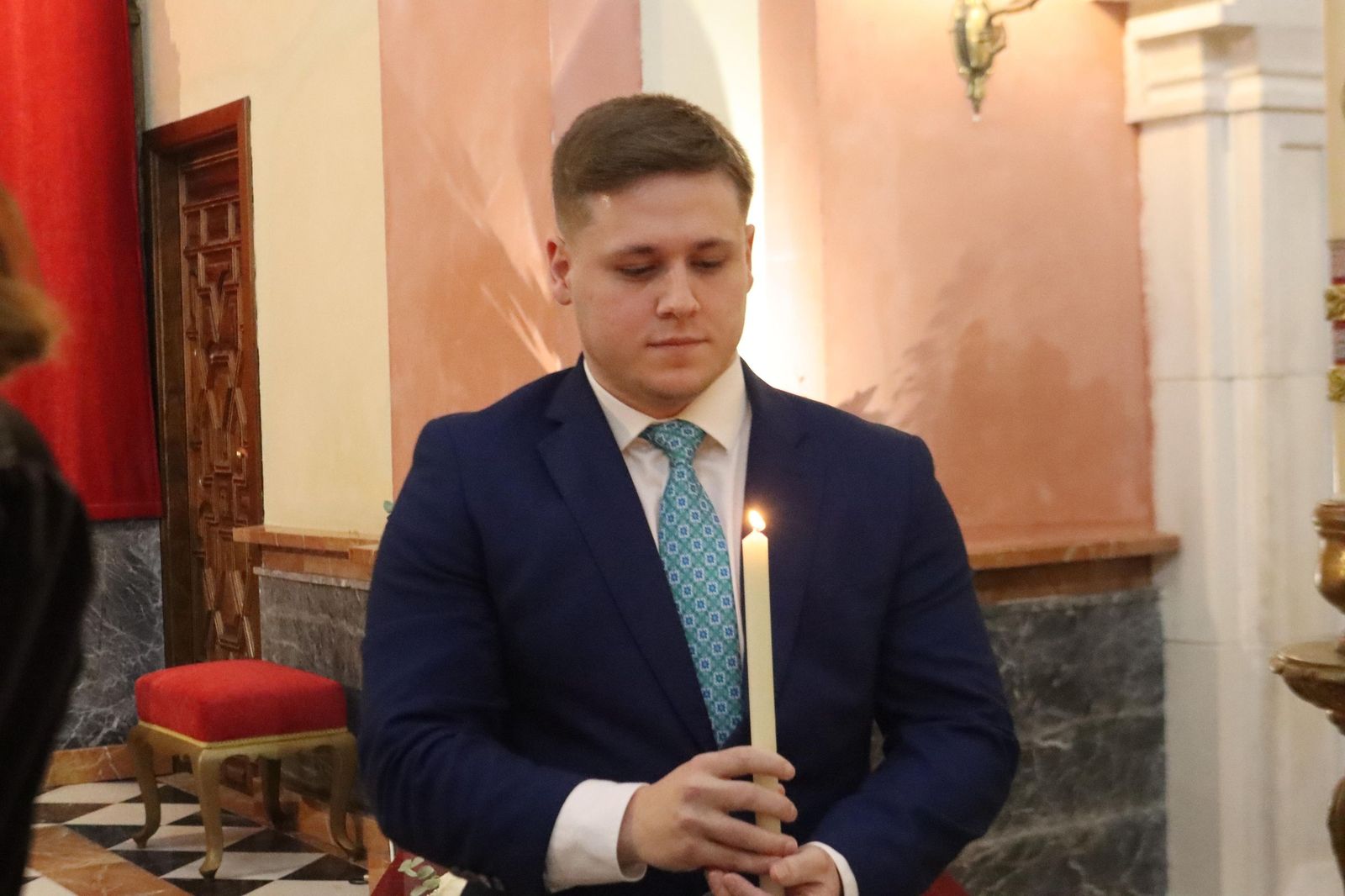 Rodrigo recibe el sacramento del bautismo