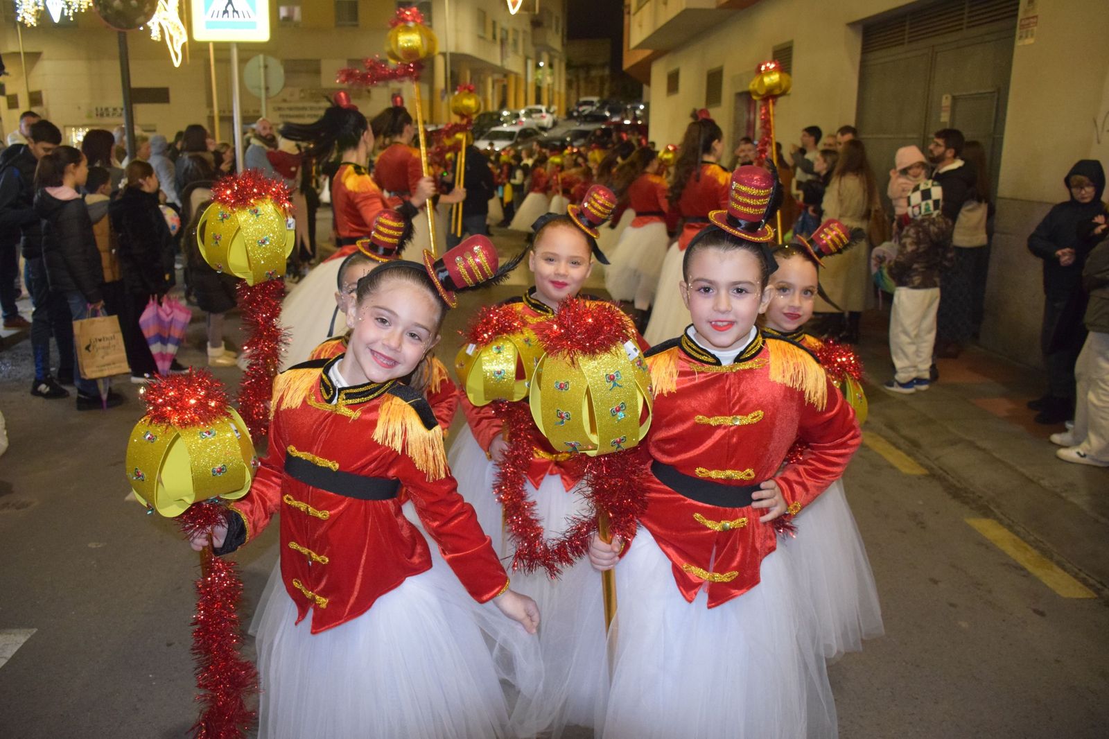 Los ceutíes se emocionan con la llegada de los Reyes Magos