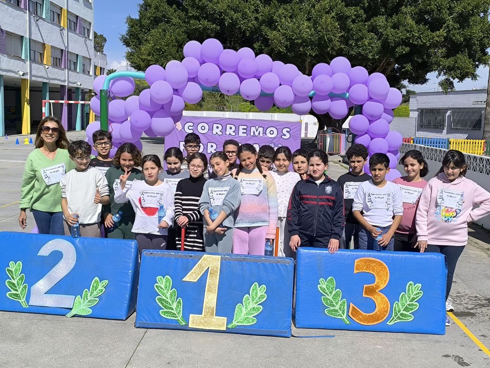 El 'Rey Juan Carlos I' corre por la igualdad