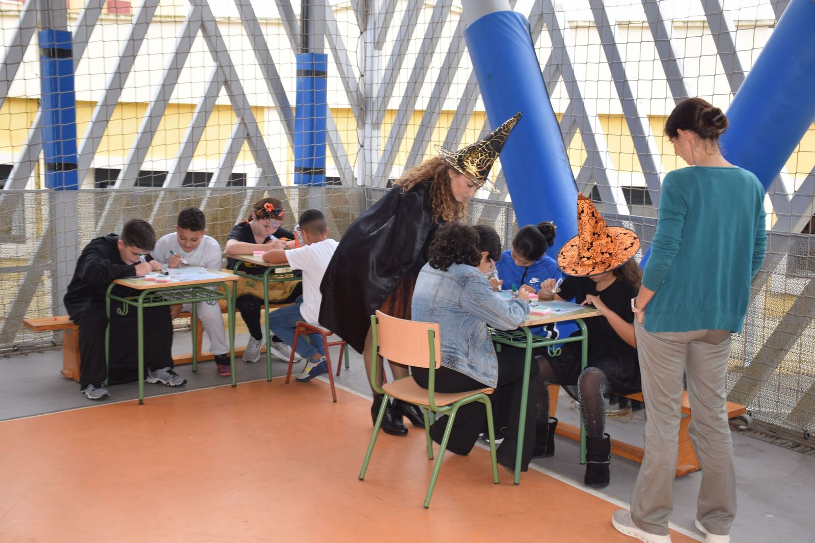 FOTOGALERÍA | Diversión terrorífica en el pasaje del Ciudad de Ceuta por Halloween