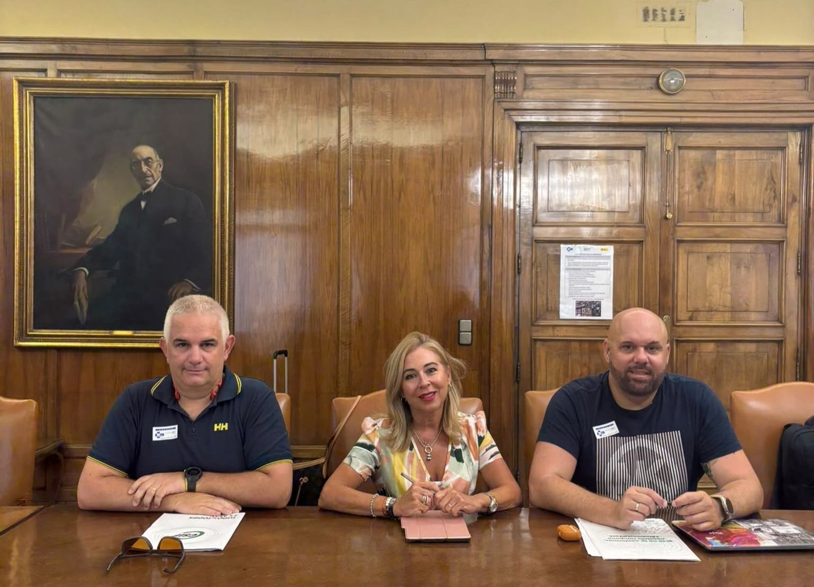 De derecha izquierda Pascual Brieba, delegado de CSIF, Ana Eusebio, presidenta de Csif Sanidad Melilla, Alejandro Artero, presidente de Sanidad CSIF Ceuta