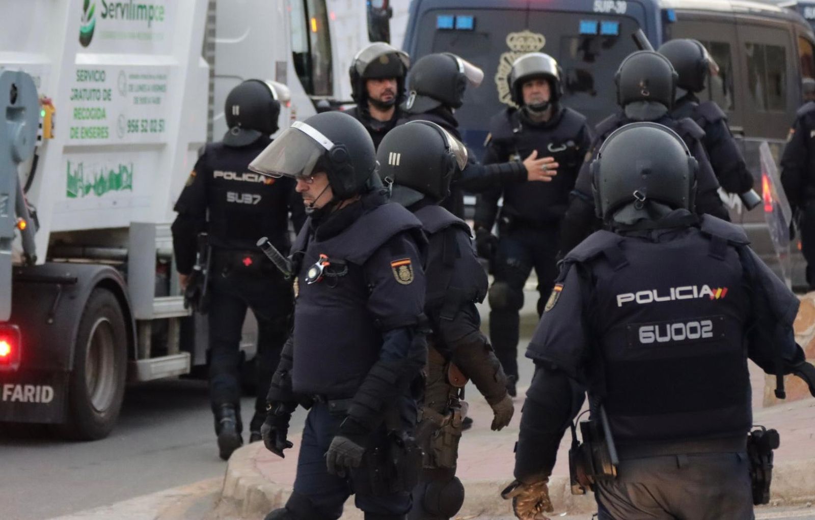 La Policía intercepta a 295 inmigrantes en el último operativo: 146 regresan a Marruecos y 60 son menores