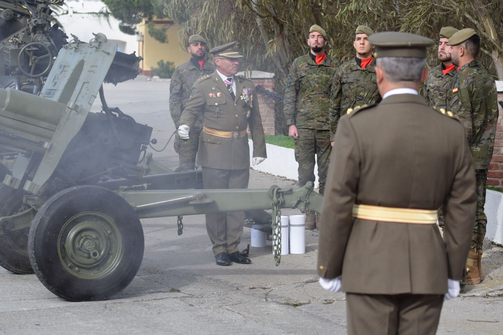 El Ramix-30 celebra Santa Bárbara con una ceremonia marcada por los homenajes y la tradición artillera