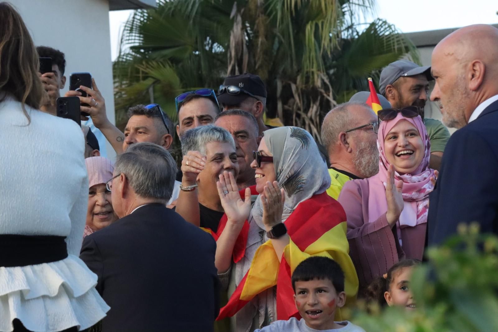 La barriada de Sidi Embarek muestra su amor por los Reyes