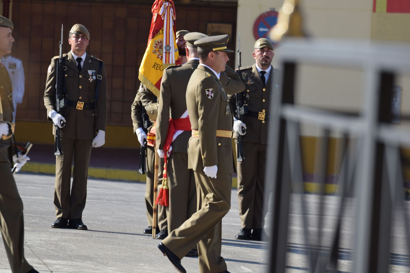 El Regimiento de Ingenieros 7 honra a San Fernando en una solemne parada militar en El Jaral