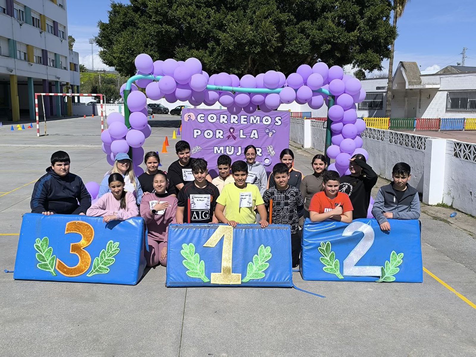 El 'Rey Juan Carlos I' corre por la igualdad