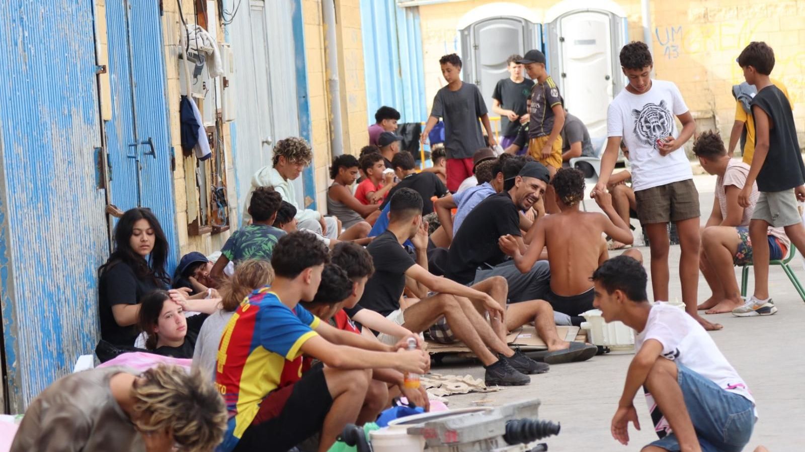 Los menores, el otro gran frente de la crisis