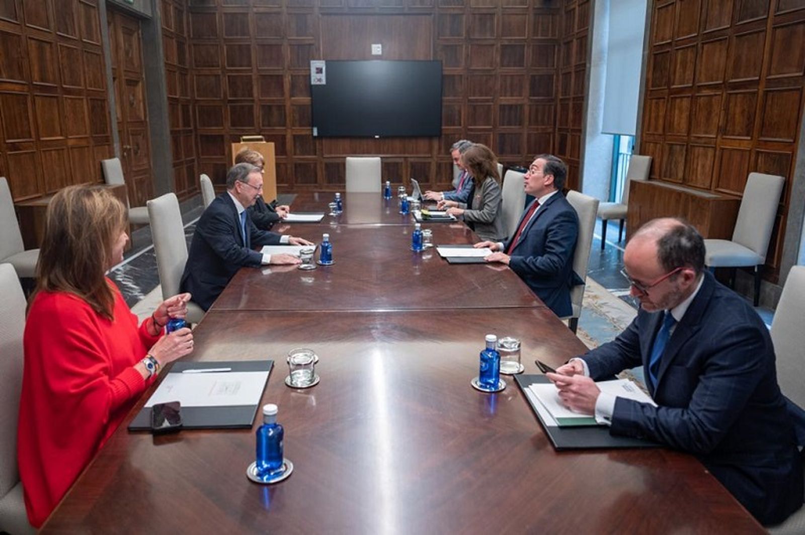 8067_webvivas_albares-3