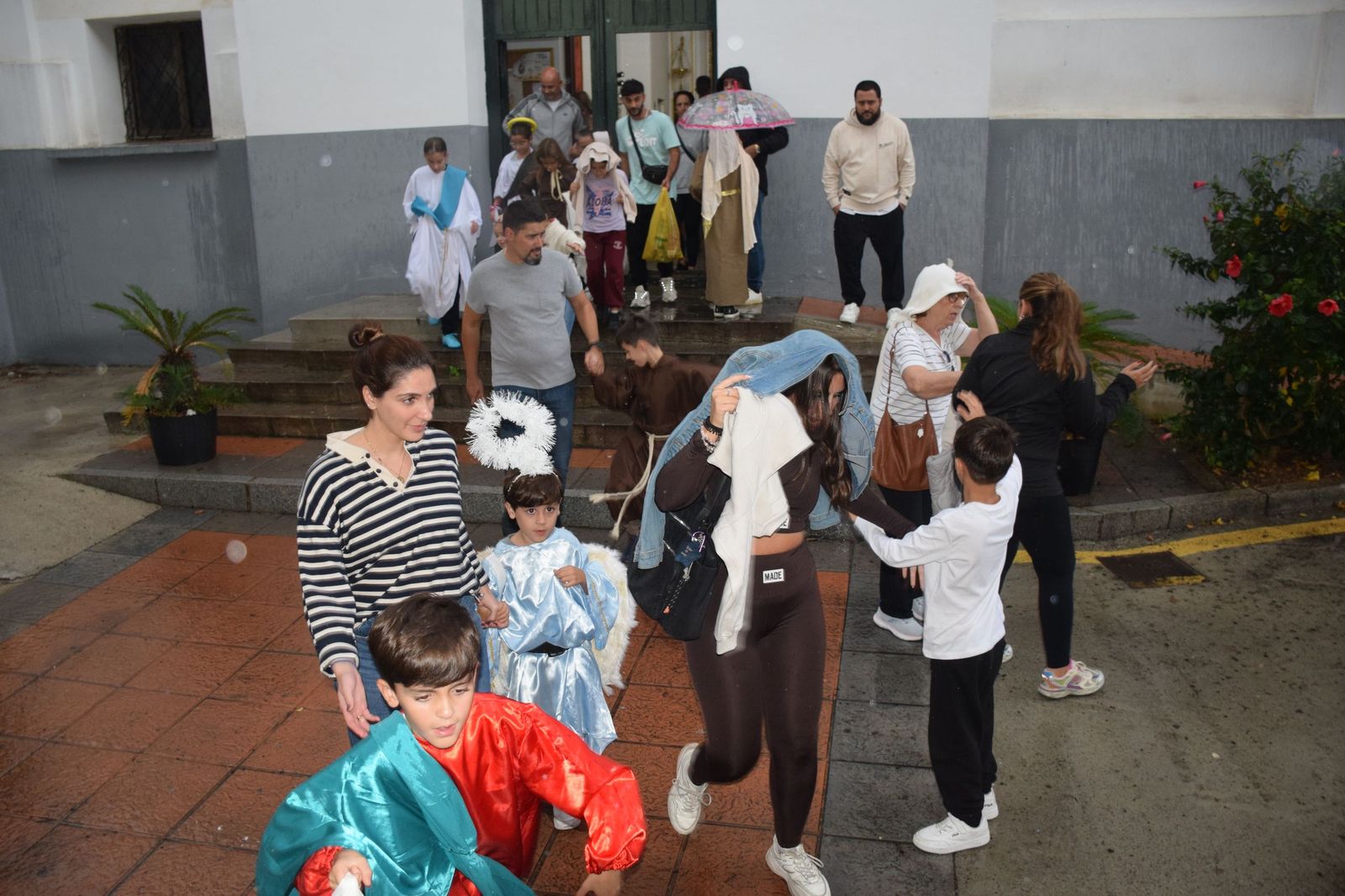 FOTOGALERÍA | Celebración del Día de Todos los Santos en la parroquia de Santa Teresa