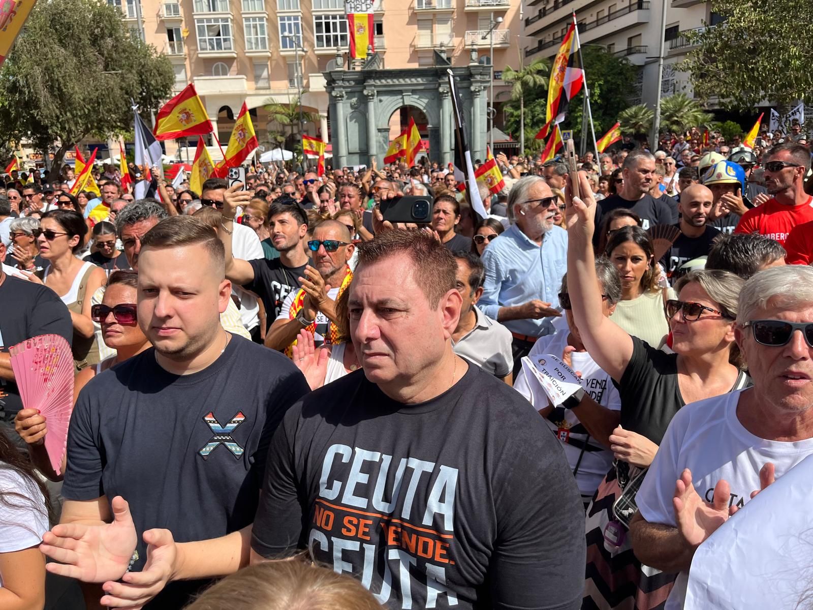 Ceuta se planta y exige respuestas y responsabilidades: “No somos ciudadanos de segunda”