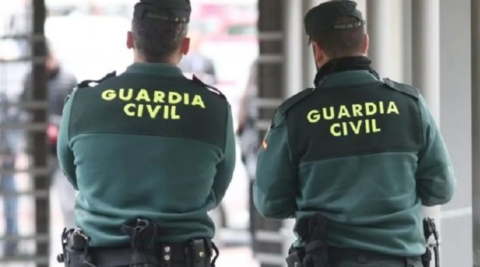 Efectivos de la Guardia Civil durante su jornada de trabajo