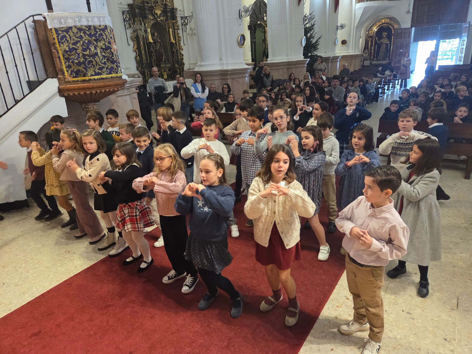 Momento de la actividad en la Iglesia de África
