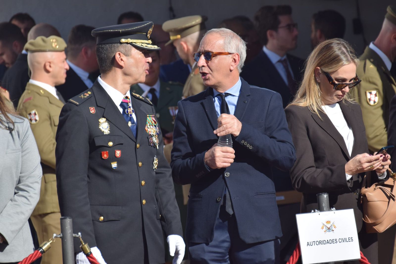 Regulares se viste de gala en honor de la Patrona de Infantería